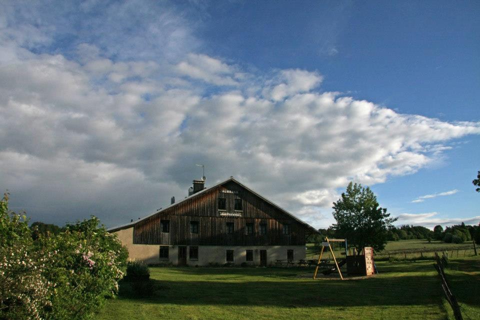 Auberge De La Perdrix Hauterive-la-Fresse Экстерьер фото